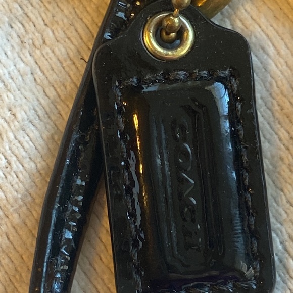 Coach Signature Black Patent Leather Wristlet Card Holder. - Picture 5 of 7